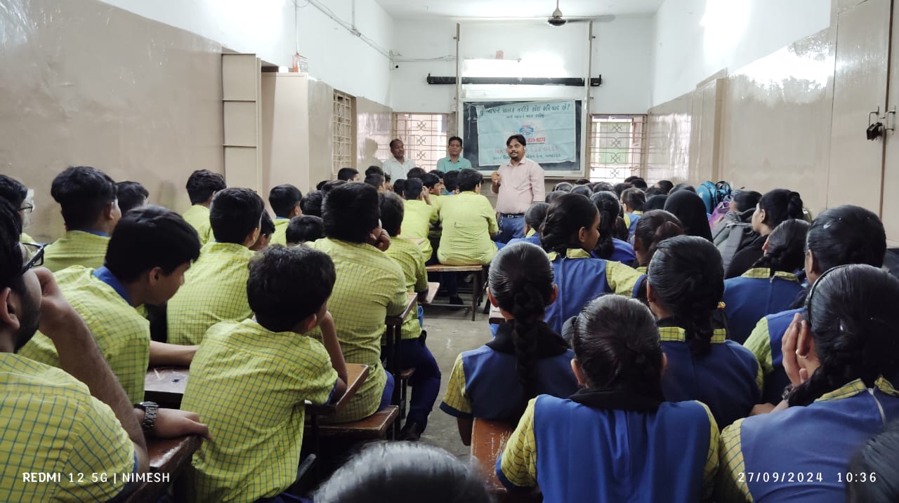 Navi-Gujarati-Madhymik-Shala